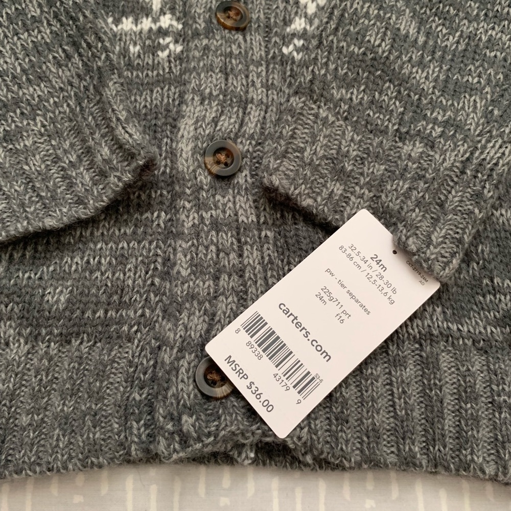 Carter’s sweater - Picture 2 of 2